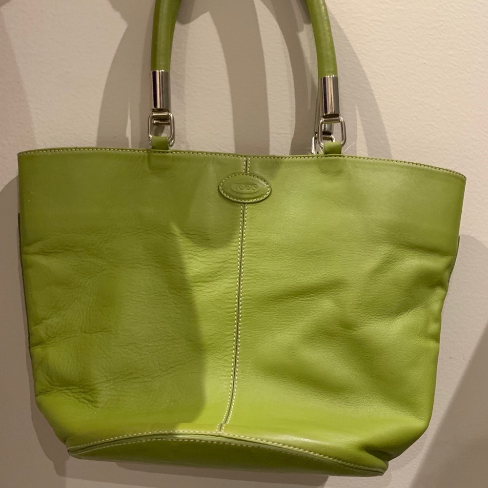 Tod’s Lime Green Leather Handbag